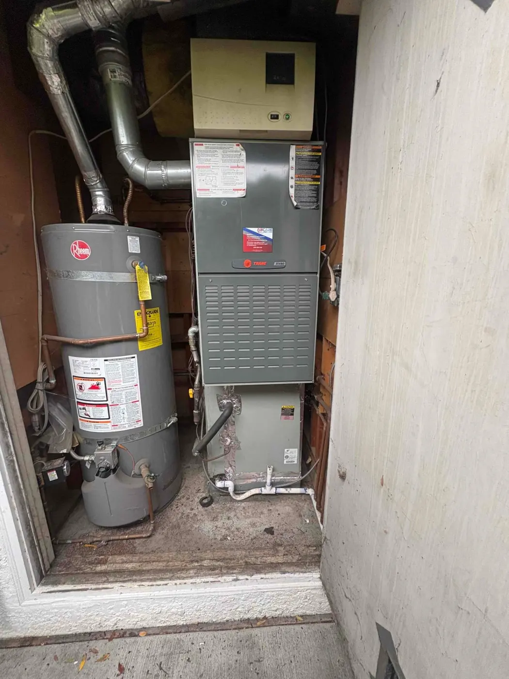 Burned AC Wire Found During Maintenance in Sunnyvale, CA 94086 in Sunnyvale